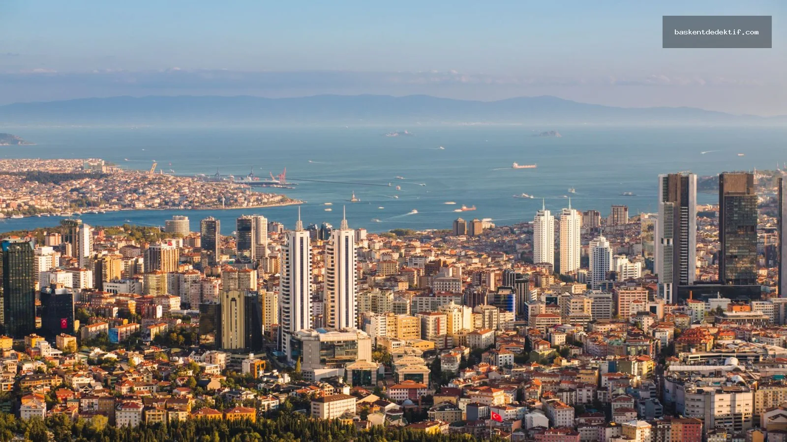 Dedektif İzmit Istanbul'un gökyüzünden görüntüsü ve İzmit'te dedektif hizmetleriyle eş takibi