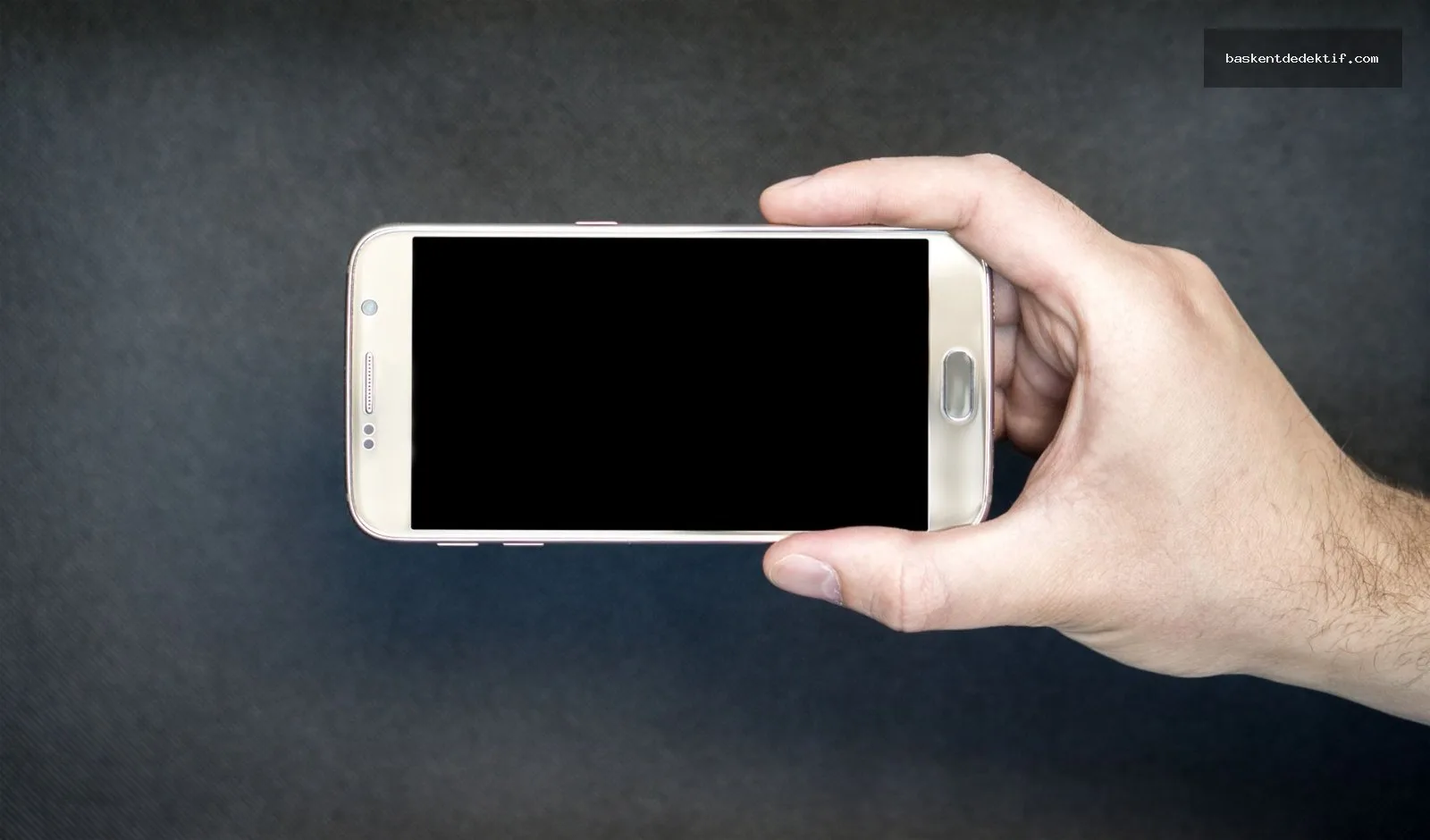 Kadıköy Eş Takibi için akıllı telefon kullanımı