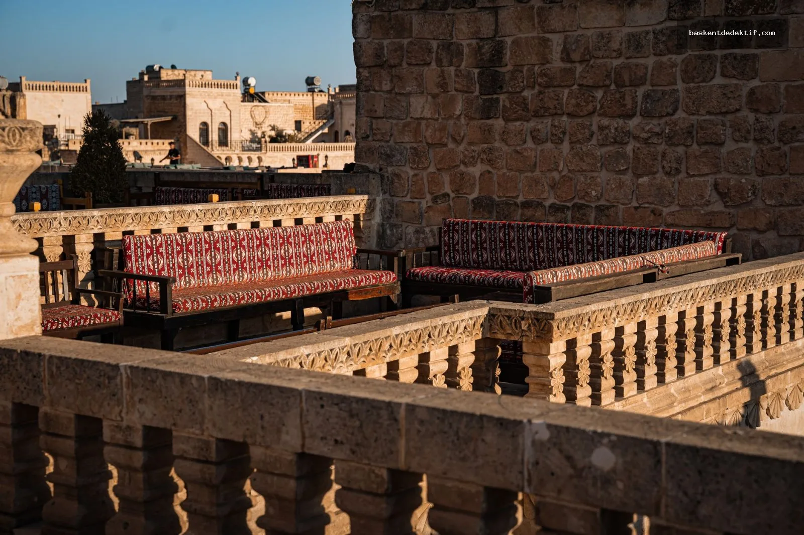 Mardin’de Sırlarınızı Keşfetmek İçin Güçlü Mardin Özel Dedektif Hizmetleri: Şehrin Gizemlerini Profesyonel Araştırmalarla Aydınlatın 3 Mardin’deki tarihi sokaklarda Mardin dedektifin gizemli araştırması