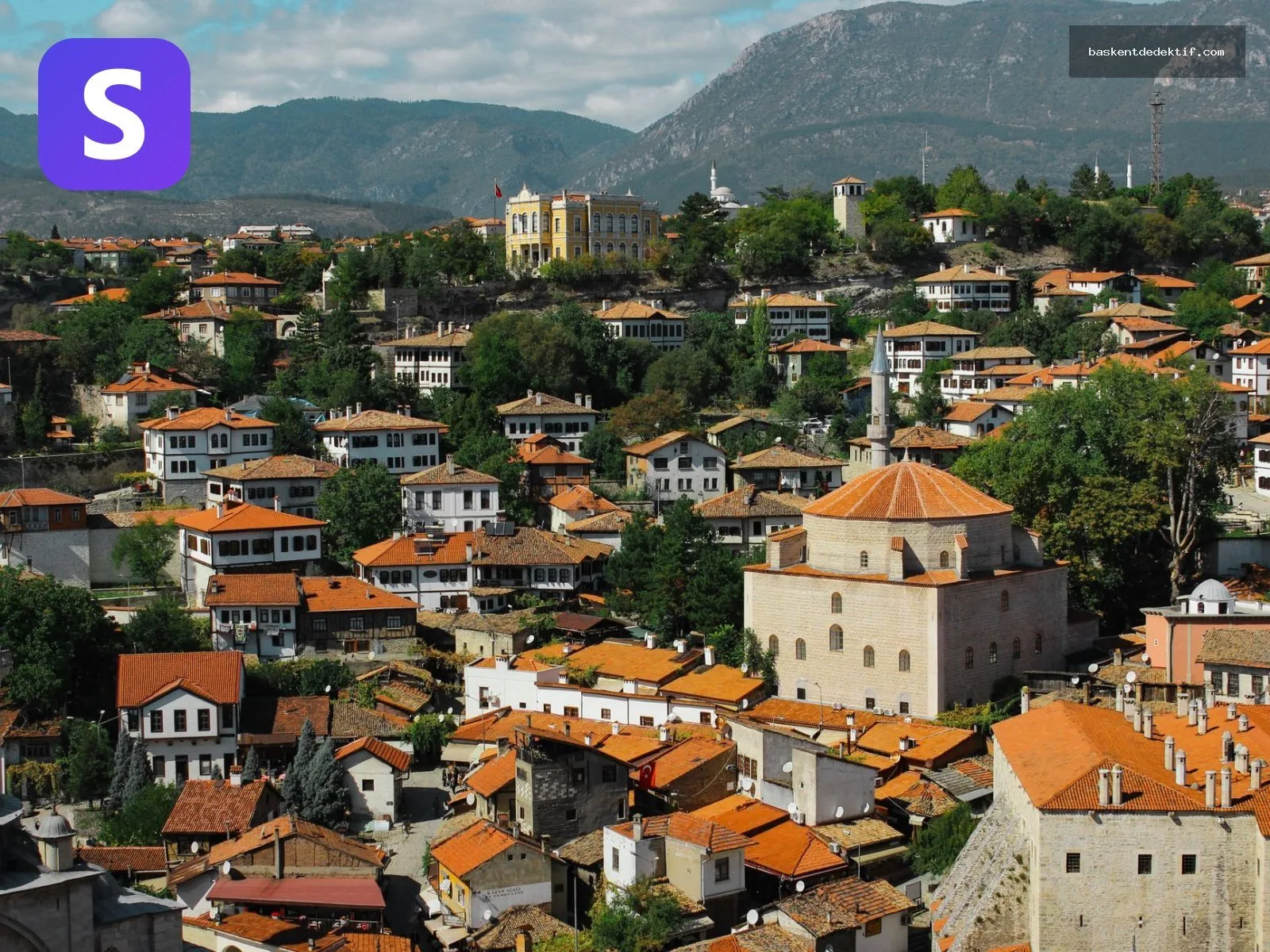 Safranbolu Dedektif tarihi sokaklarda el sanatını inceler